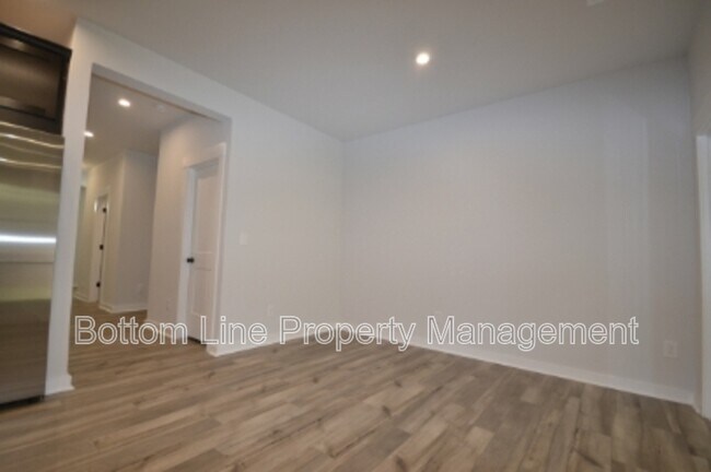 Foto del edificio - 3314 Finchborough Ct