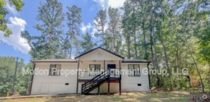 Building Photo - 7155 Pineneedle Dr SW