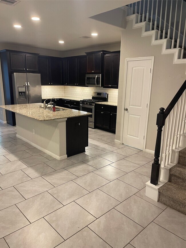 Foto del edificio - 3417 Harvest Meadow Ln