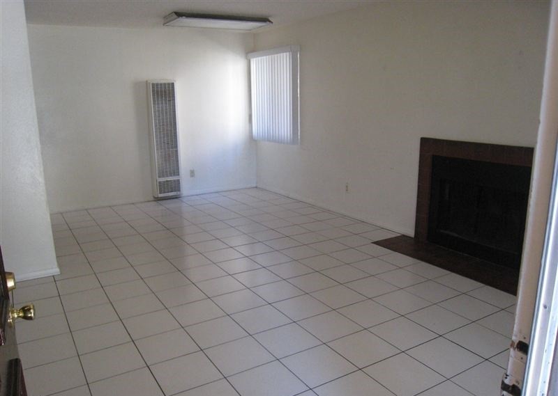 Foto principal - 4439 Mayberry St