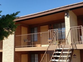 Building Photo - 1069 Tower Butte Dr
