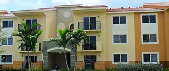 Primary Photo - Veranda Senior Apartments