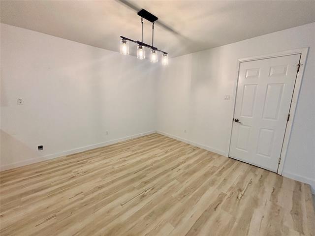 Foto del edificio - 8835 Township Ct