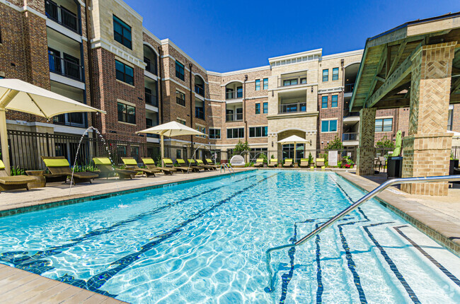 Building Photo - Avalon Frisco