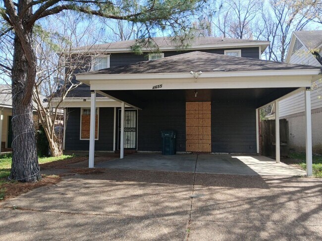Building Photo - Charming updated 3 bedroom 2.5 bath home -...