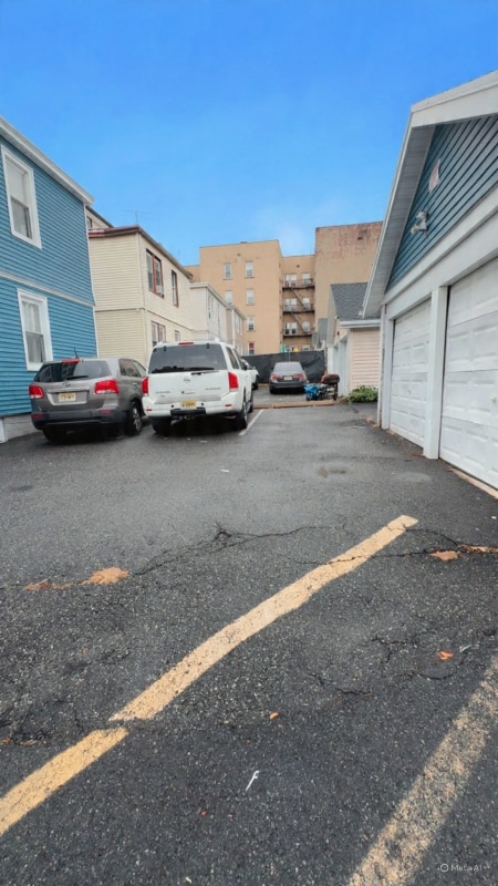 Foto del edificio - 38 Elmwood Ave