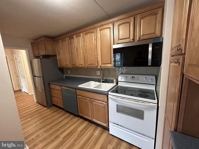 Building Photo - 84 Welsh Tract Rd