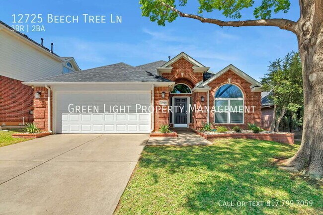 Foto del edificio - 12725 Beech Tree Ln
