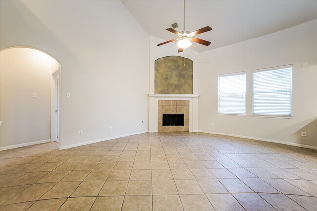 Foto del edificio - 21389 Timber Lodge Ln