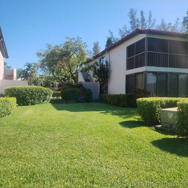 Foto del edificio - 21535 Cypress Hammock Dr