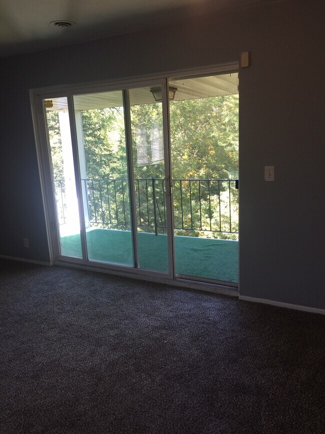 Foto del edificio - 25300 Shiawassee Cir