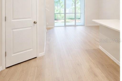 Foto del edificio - 11815 Davis Dr