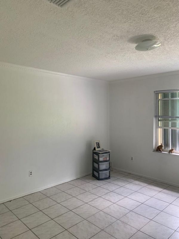 Foto del edificio - 539 Galilean Ave Se