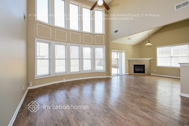 Foto del edificio - 5115 Fieldstone View Cir