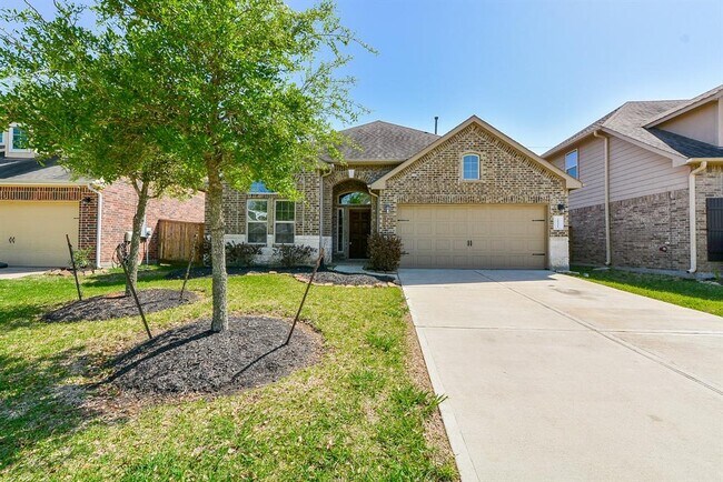 Building Photo - 24331 Piazza Dr