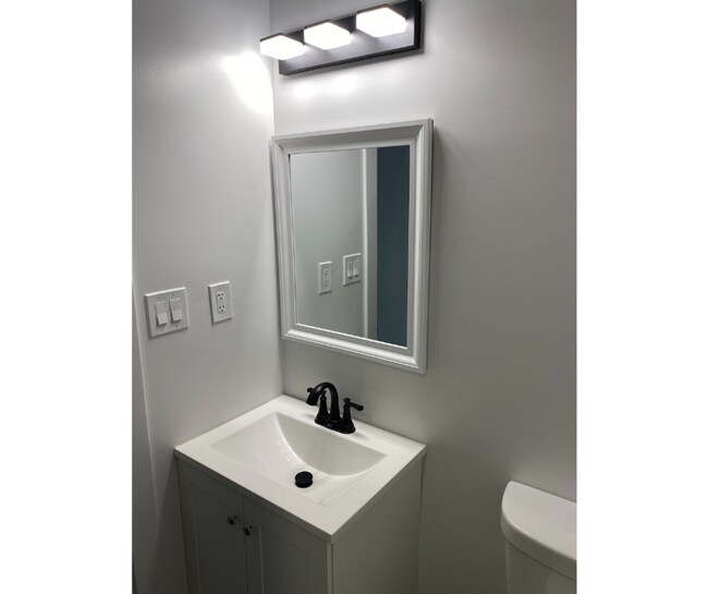 Foto del edificio - 710 N Fulton Ave