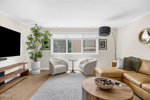 Foto del edificio - 3762 Hughes Ave