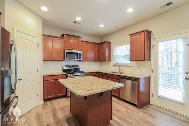 Building Photo - 41 Minima Ct