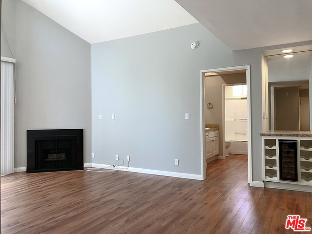 Building Photo - 8819 Harratt St