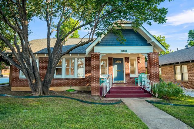 Primary Photo - 2301 W Rosedale St S
