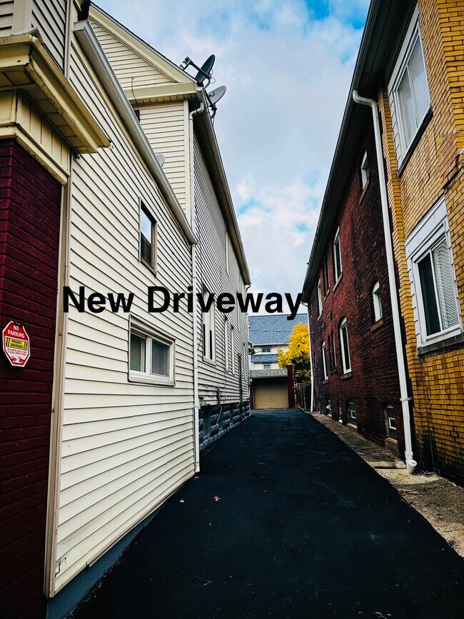 12806 Madison Ave, Lakewood, OH 44107 House Rental in Lakewood, OH
