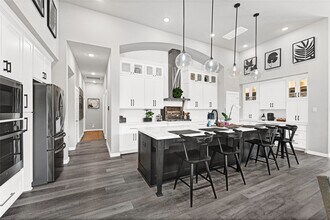 Building Photo - 30707 Bent Tree Ct