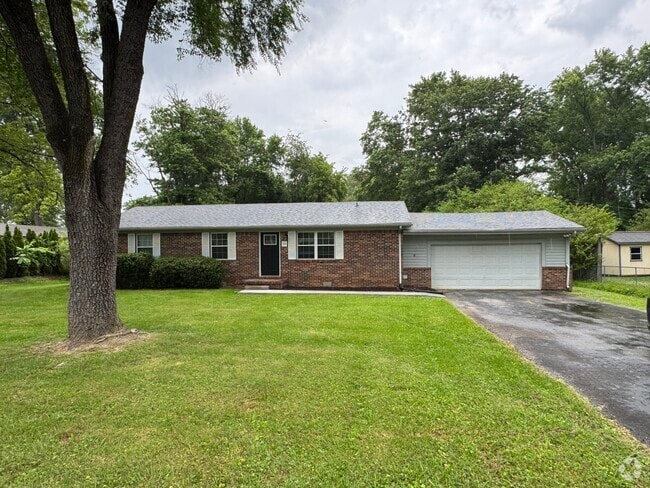 Building Photo - 19 Elk Dr