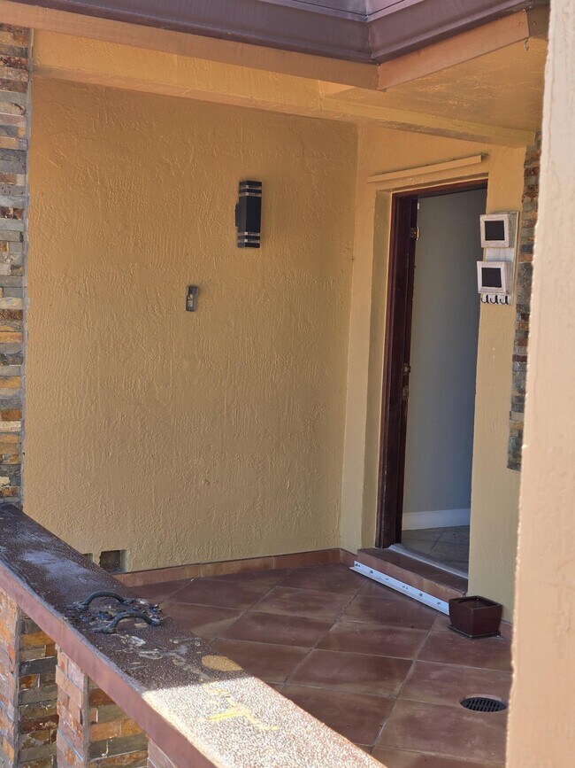 Foto del edificio - 18110 SW 139th Ct