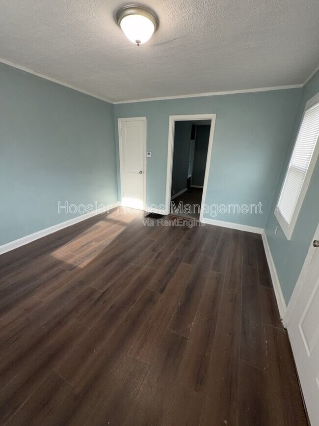 Foto del edificio - 1031 N Centennial St