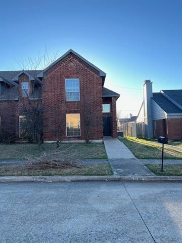 Building Photo - 922 Binbrook Dr