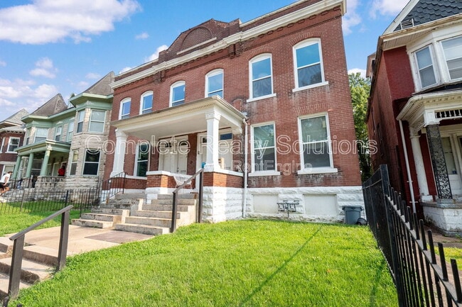 Foto del edificio - 5132 Kensington Ave