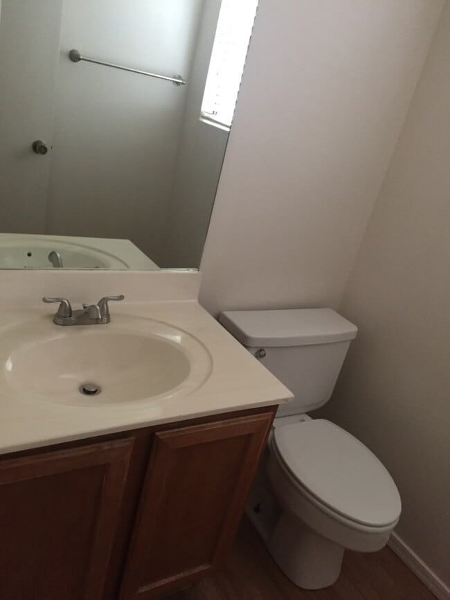 Building Photo - 4260 E Spring Meadows Cir