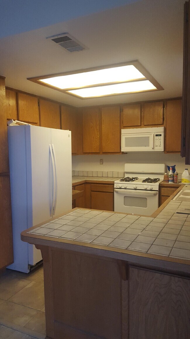 Foto del edificio - 19660 Neuralia Rd