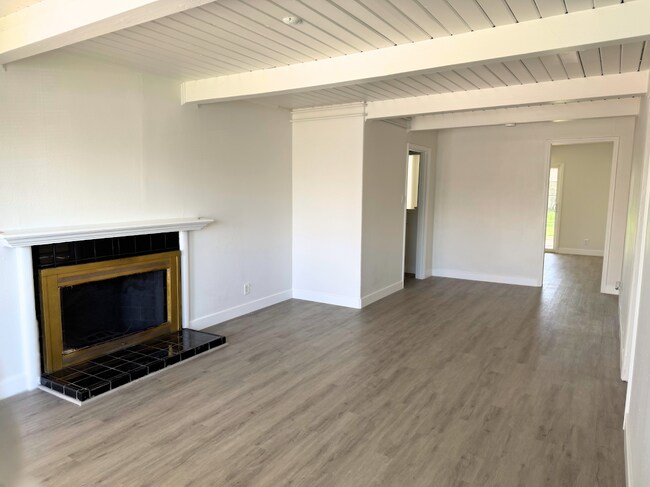Foto del edificio - 3174 Ameno Rd