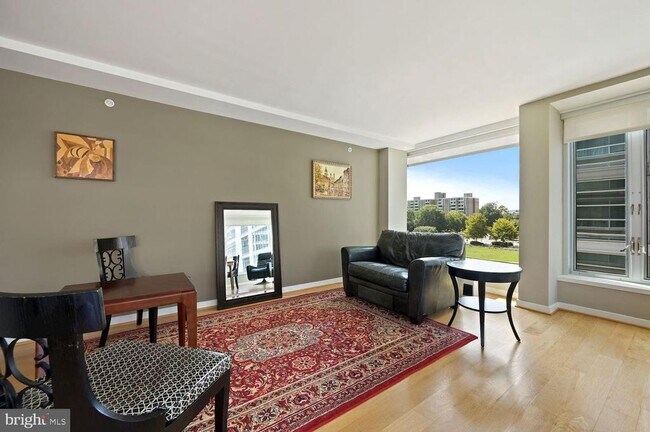 Foto del edificio - 1101 3rd St SW