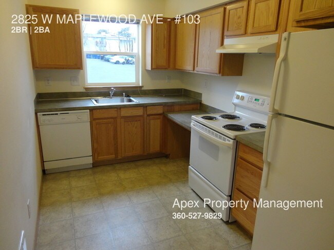 Building Photo - 2825 W Maplewood Ave