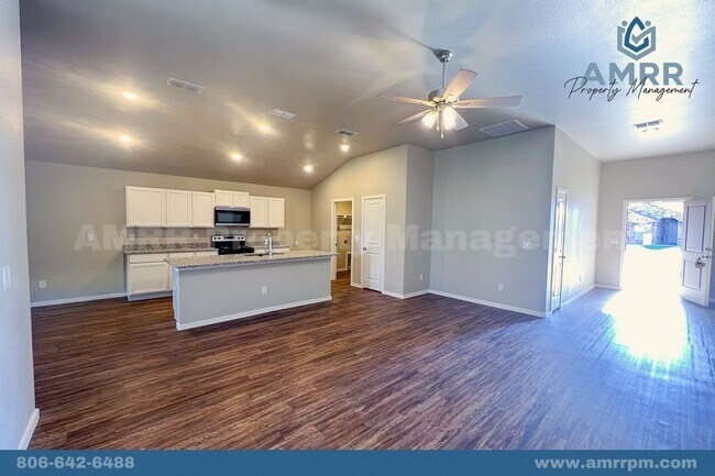 Foto del edificio - New 3 Bedroom In North West Lubbock!