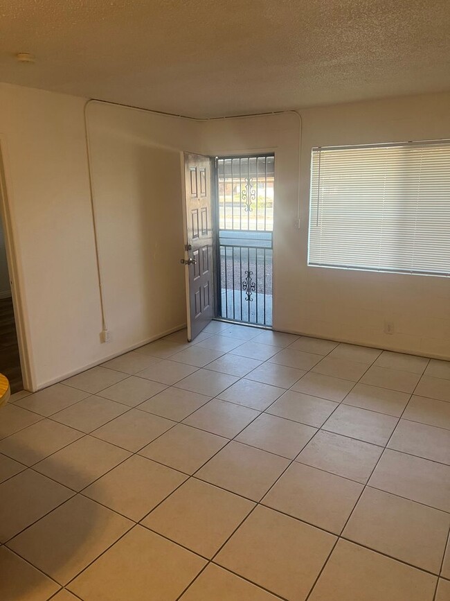 Foto del edificio - 1 Bedroom 1 Bath In Central Las Vegas