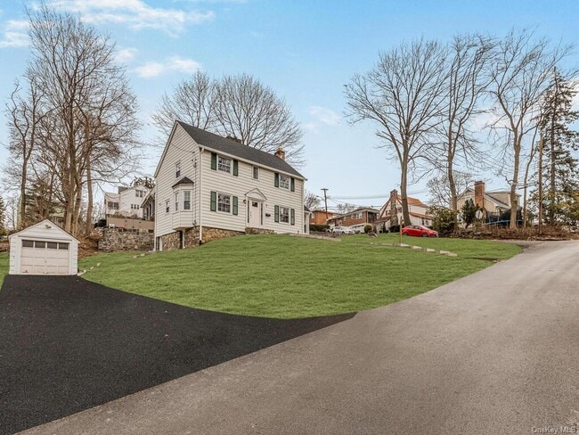 Building Photo - 28 Marwood Ln