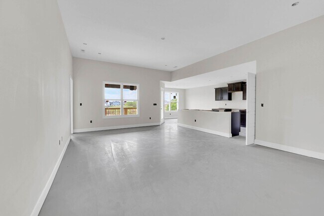 Foto del edificio - New Contruction for lease