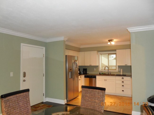 Foto del edificio - 2860 Ocean Shore Blvd