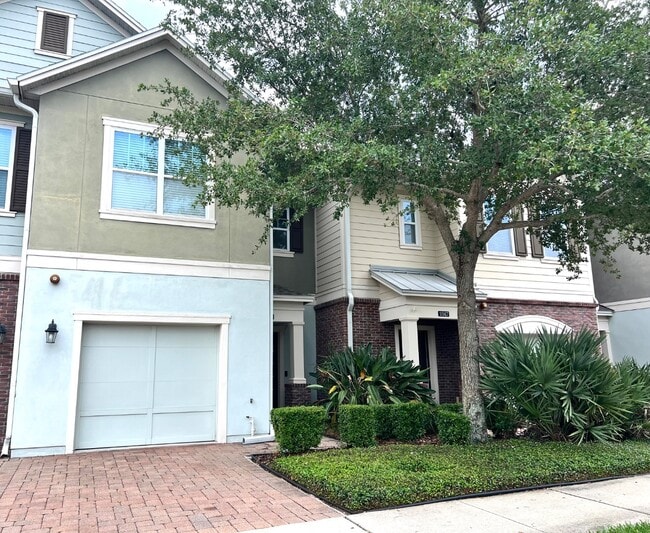 Building Photo - 1043 Taramundi Dr