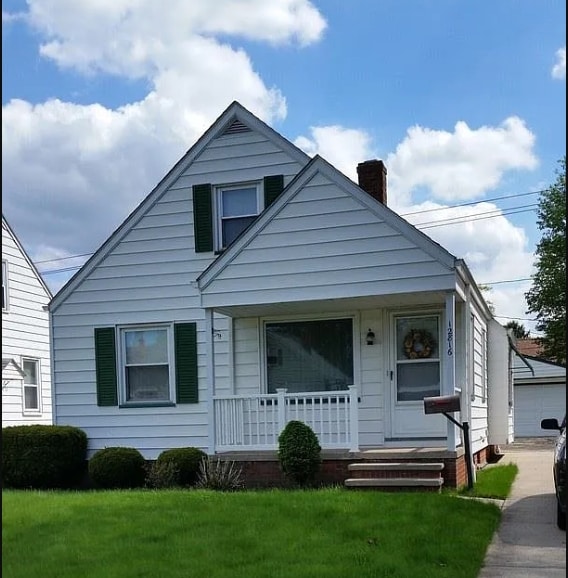 Photo - 12816 Oak Park Blvd (Garfield Heights, OH)