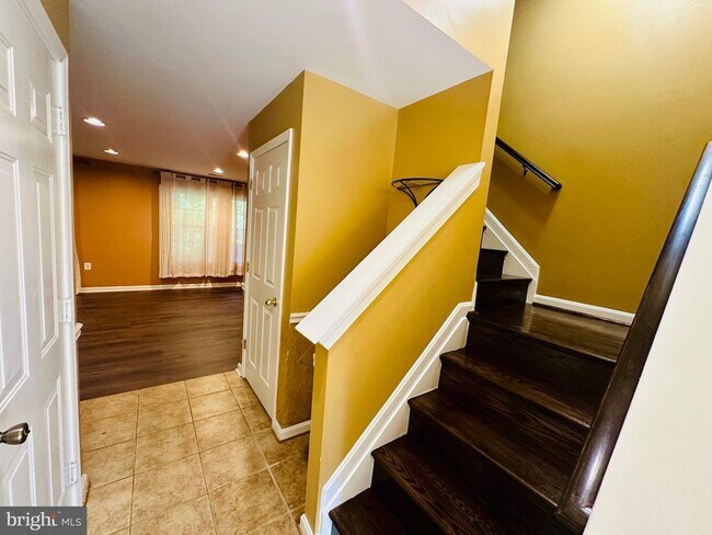 Foto del edificio - 4719 Ashforth Way