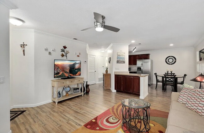 Building Photo - unit located in a private location within ...