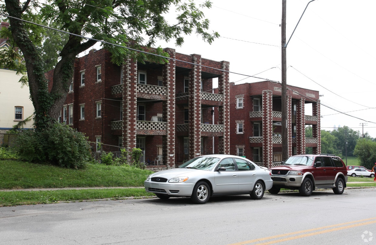 Building Photo - Lexington Avenue Apartments