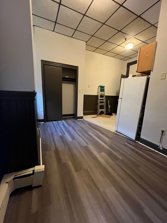 Foto del edificio - 11-153 Main St, #11