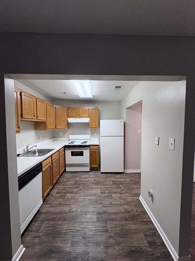 Kitchen - Kings Crest Senior Apartments