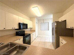 Building Photo - 7819 Regal Heron Cir