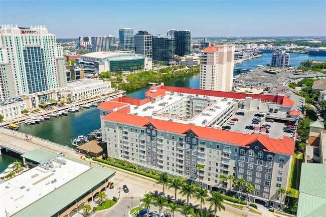 Building Photo - 700 S Harbour Island Blvd